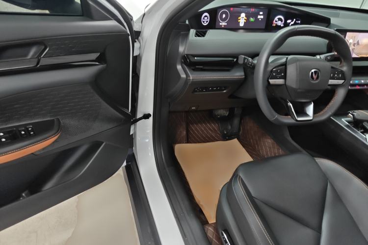 Used CHANGAN UNI-V iDD 2023 Zhidian iDD 1.5T 113km Smart & Fun Version (Rapid Edition)