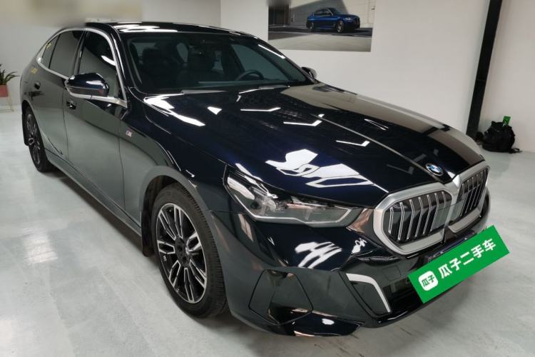 Used BMW 5 Series 2024 530Li Luxury Edition M Sport Package