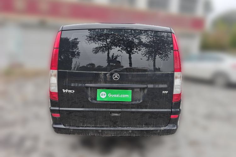 Used Mercedes-Benz Vito 2010 2.5L Business Edition
