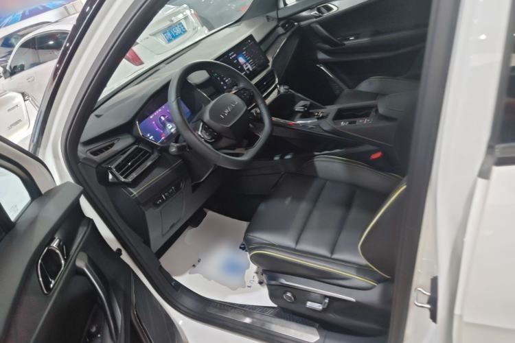 Used Lynk & Co 06 2023 Remix 1.5T Dynamic Halo