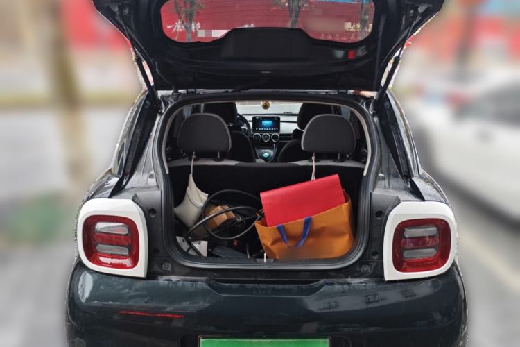 Used ORA Black Cat 2022 301km "Cute Pet" Version – Lithium Iron Phosphate Trunk