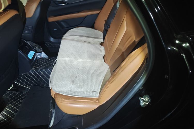 Used Cadillac CT6 2021 28T Luxury Version Left Rear Seat