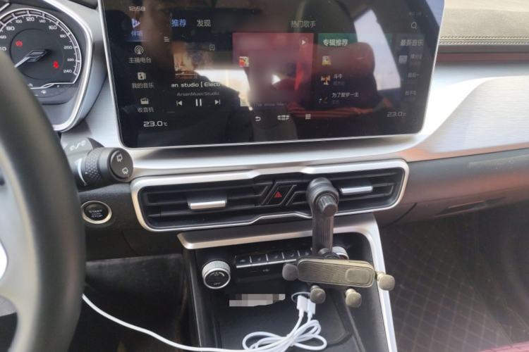 Used Geely Auto Coolray 2021 1.4T DCT Platinum Edition
