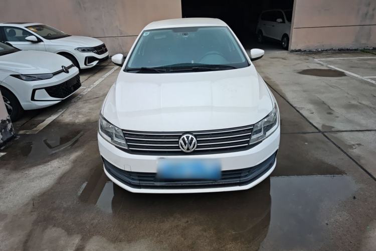 Used Volkswagen Lavida 2015 1.6L Automatic Fashion Edition Front