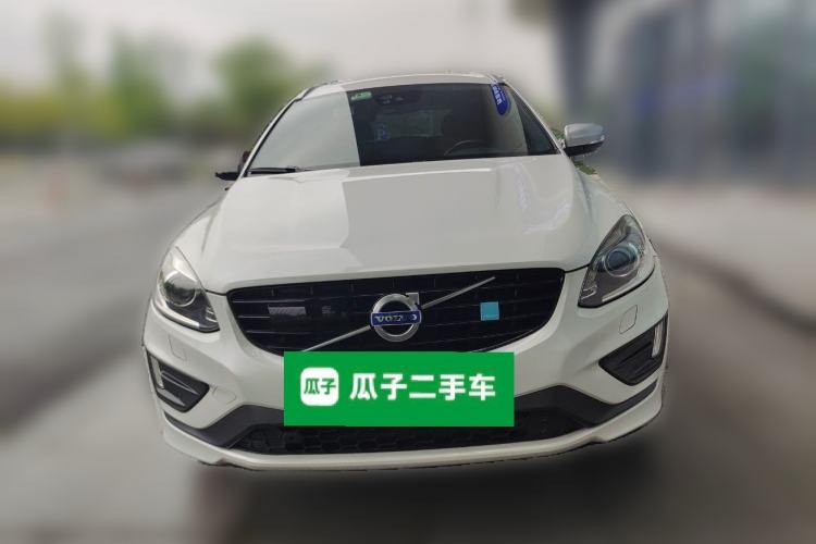 Used Volvo XC60 2017 T5 AWD Personalized Sport Upgrade Edition
