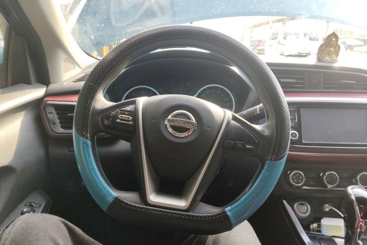 Used Nissan Lannia 2016 1.6L CVT Smart Cool Edition Steering Wheel