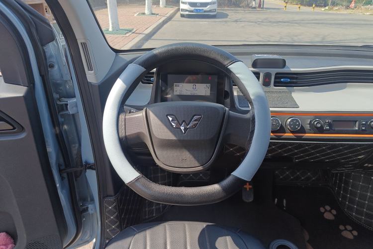 Used Wuling Hongguang MINIEV 2022 Easy Version Lithium Iron Phosphate