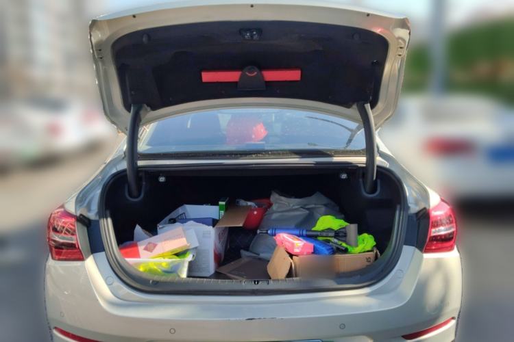 Used Hongqi H5 2022 Classic Model Facelift 1.8T Automatic Smart Connect Flagship Edition