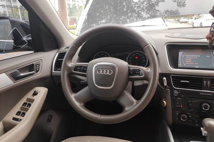 Used Audi Q5 2012 2.0TFSI Technology Model Steering Wheel
