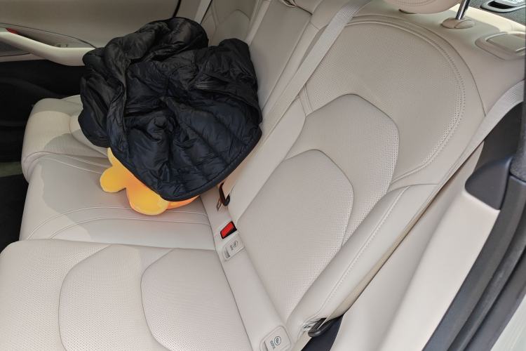 Used Xiaomi Auto SU7 2024 Rear-Drive Long-Range Intelligent Driving Version