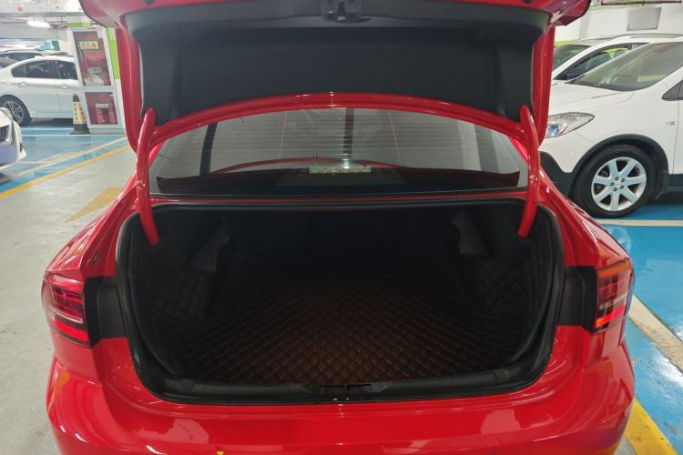 Used Volkswagen Lamando 2019 280TSI DSG Comfort Edition China V Standard Trunk