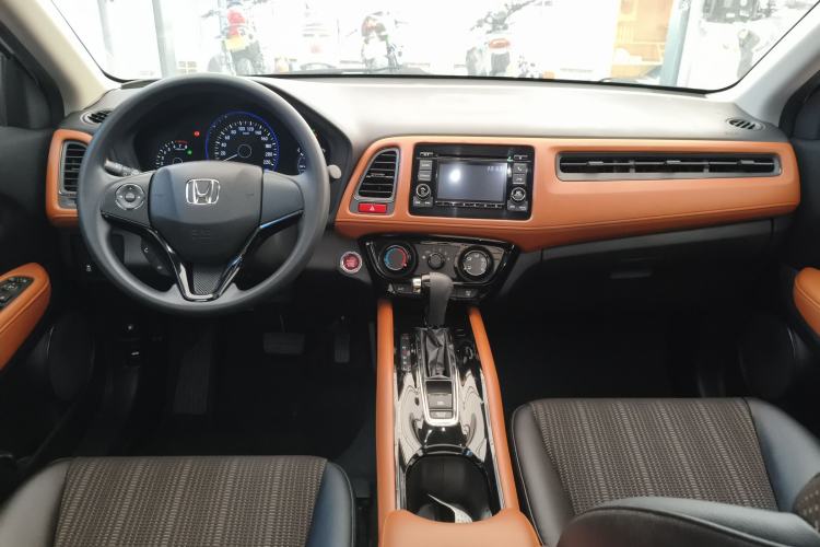 Used Honda Vezel 2017 1.8L CVT Front-Wheel Drive Pioneer Edition