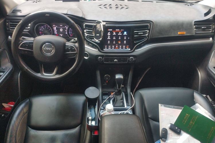 Used Jeep Grand Commander 2018 2.0T Four-Wheel Drive Premium Navigation Version China V