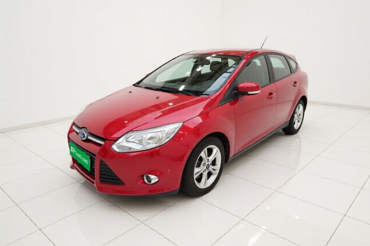 Used Ford Focus 2012 Hatchback 1.6L Manual Fashion Edition Guazi used car, China used car export, Used car for sale, Used cars, Cheapest cars for sale
