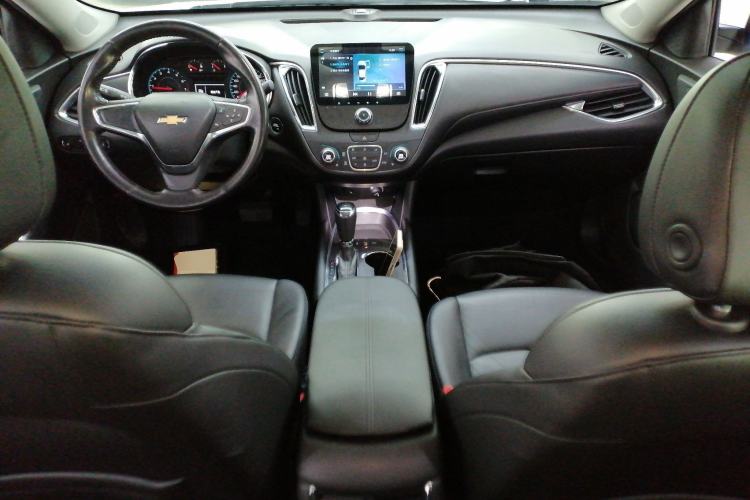 Used Chevrolet Malibu XL 2018 530T Automatic RuiChi Edition Center Console
