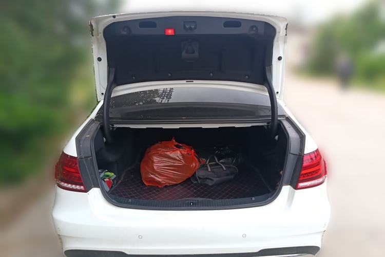 Used Mercedes-Benz E-Class 2015 Restyled E 260 L Sport Edition Trunk