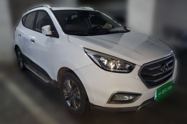 Used Hyundai ix35 2013 2.0L Automatic Two-Wheel Drive Smart GLS China IV Standard Front Right 45 Deg