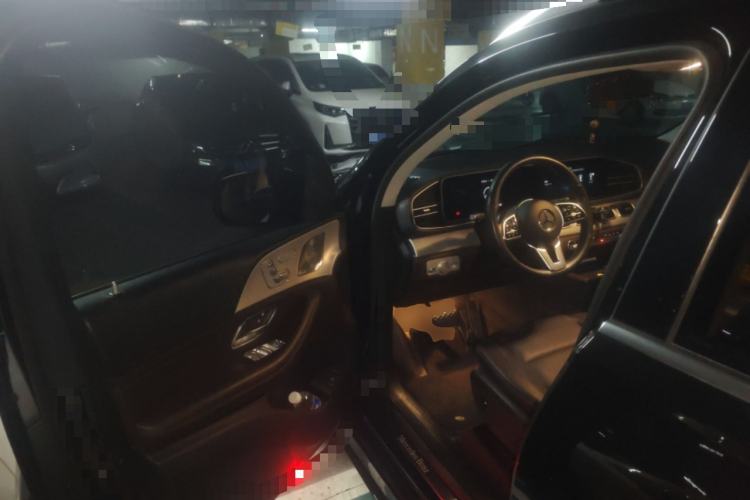 Used Mercedes-Benz GLE 2023 GLE 450 4MATIC Stylish Model
