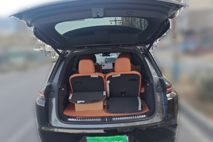 Used Li Auto L8 2025 Max Smart Refresh Edition