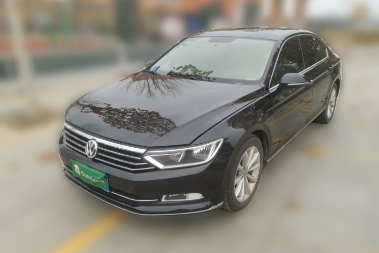 Used Volkswagen Magotan 2017 330TSI DSG Luxury Model