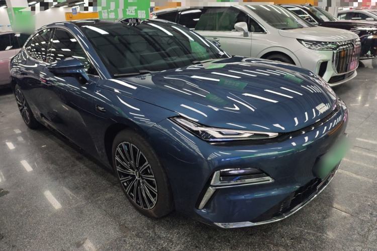 Used Geely Galaxy 8 2025 130km EM-P Starship Edition Exterior 1