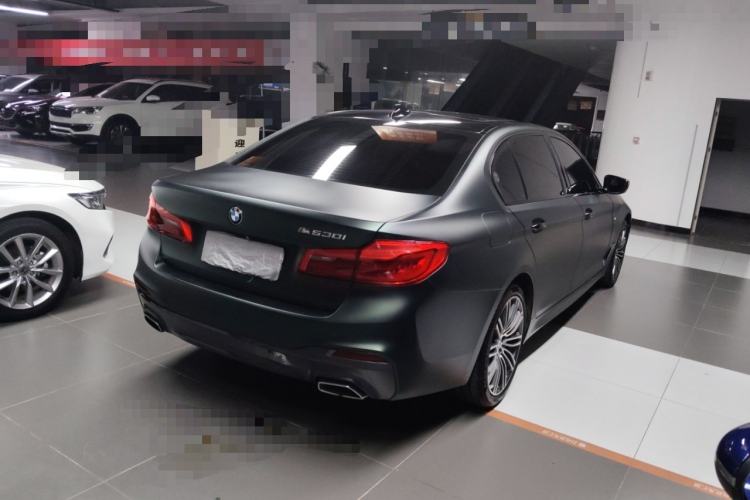 Used BMW 5 Series 2018 530Li Leading Model M Sport Package