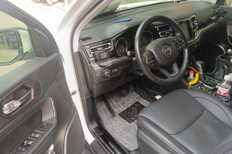 Used Jeep Grand Commander 2018 2.0T Four-Wheel Drive Prestige Edition China V