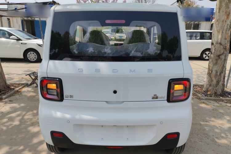 Used Geely Galaxy Panda 2024 Panda Mini 200km Endurance Bear Rear