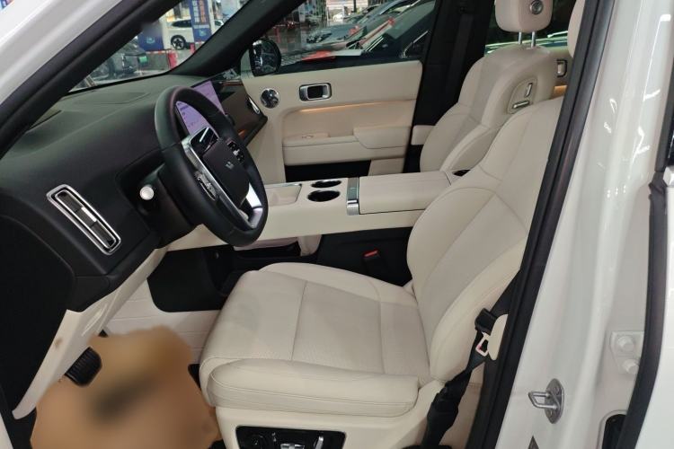 Used Li Auto L8 2025 Ultra Smart Refreshed Edition