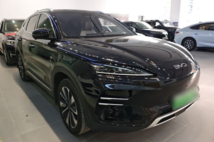 Used BYD Song PLUS New Energy 2025 EV Intelligent Driving Edition 520km Luxury Model
