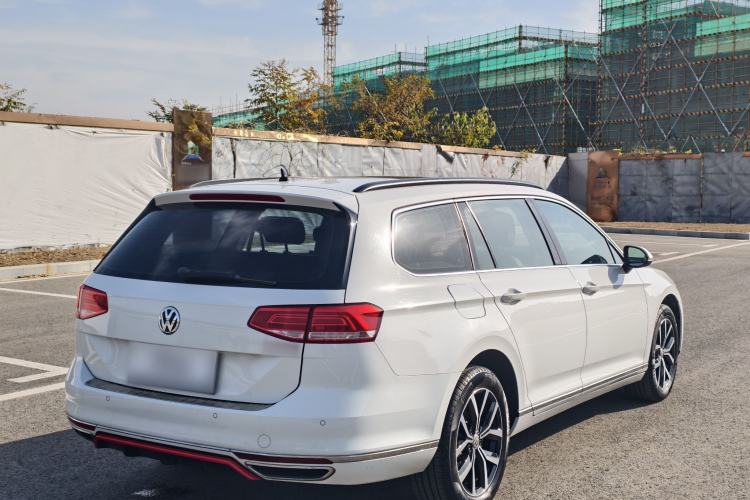 Used Volkswagen Variant 2018 380TSI Two-Wheel Drive Comfort Edition