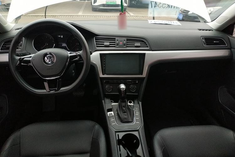 Used Volkswagen Lamando 2017 230TSI DSG Fashion Edition