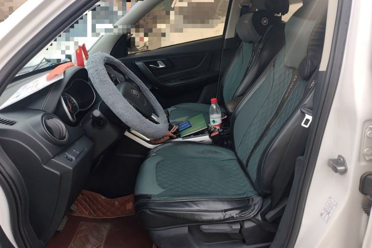 Used Bestune X40 2019 1.6L Automatic Luxury Edition China VI
