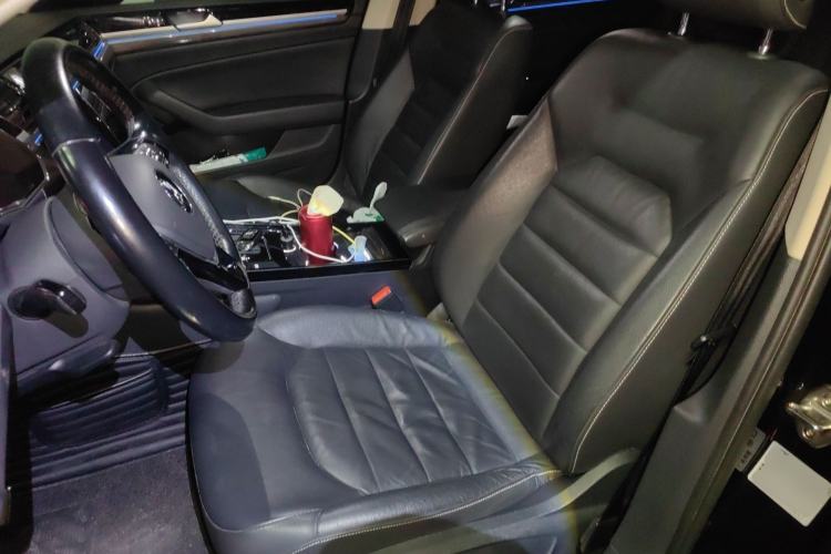 Used Volkswagen Phideon 2018 Revised Version 380TSI Two-Wheel Drive Business Edition