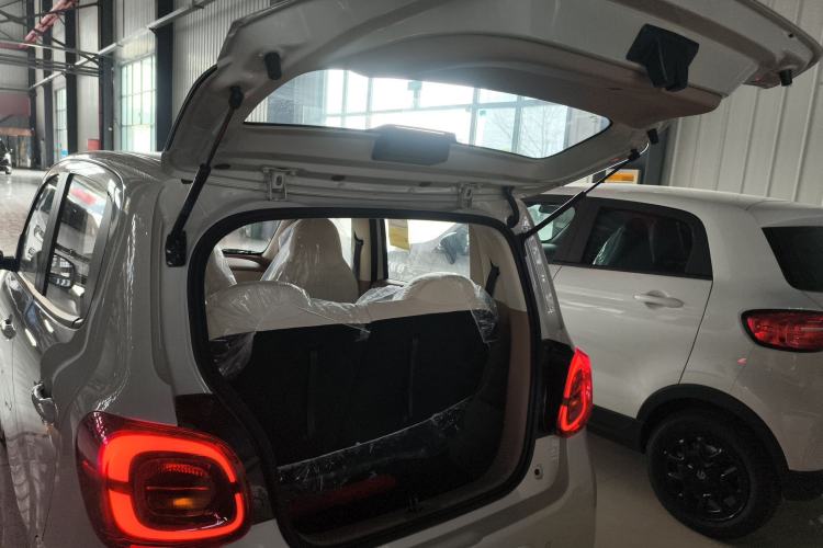 Used Wuling Hongguang MINIEV 2025 Four-Door Version Advanced Edition
