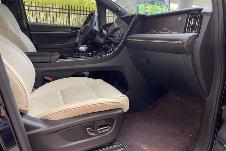 Used GAC Trumpchi M8 2023 Zongshi Series 400T Flagship Edition