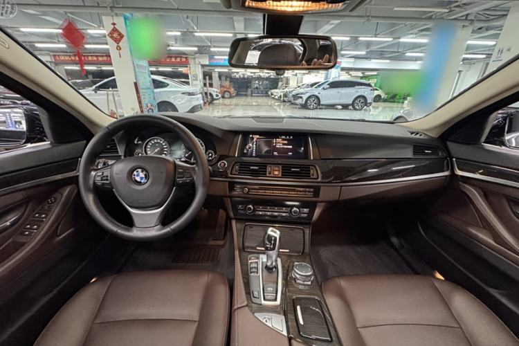 Used BMW 5 Series 2014 525Li Luxury Design Package