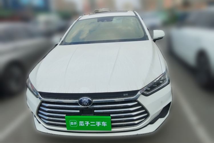 Used BYD Qin Pro 2019 Super Edition 1.5TI Automatic Smart Connect Enjoyment Model China VI Standard
