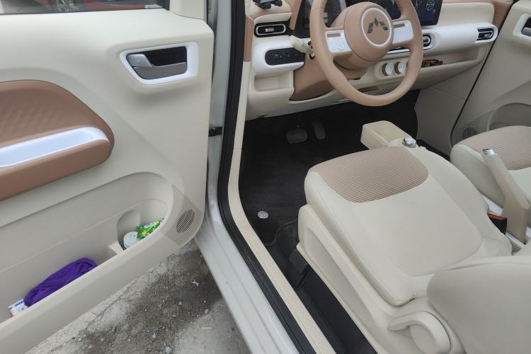 Used Wuling Hongguang MINIEV 2024 3rd Generation 215km Youth Edition