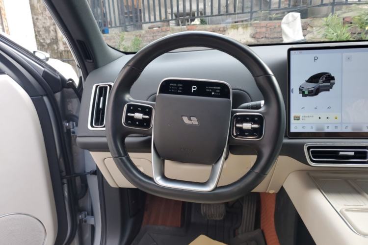 Used Li Auto L9 2023 Pro Model Steering Wheel