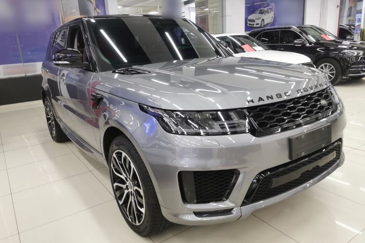 Used Land Rover Range Sport 2021 3.0 L6 YAO Black Edition Front Right 45 Deg