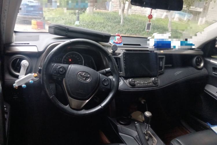 Used Toyota RAV4 2013 2.0L CVT Four-Wheel Drive New Edition
