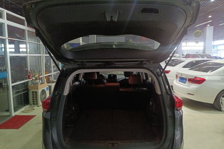 Used Chevrolet Orlando 2019 Redline 530T Automatic Enjoyment Version (5+2 Seating) China VI