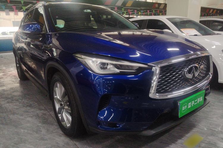 Used Infiniti QX50 2020 2.0T Two-Wheel Drive Fashion Edition Front Right 45 Deg