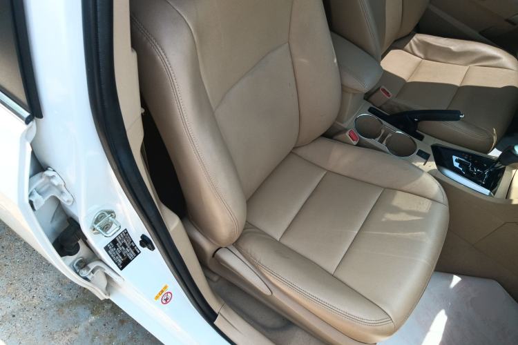 Used Toyota Corolla 2014 1.6L CVT GL