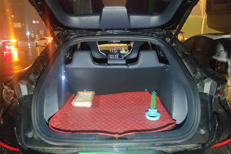 Used CHANGAN UNI-T 2020 1.5T Flagship Version Trunk