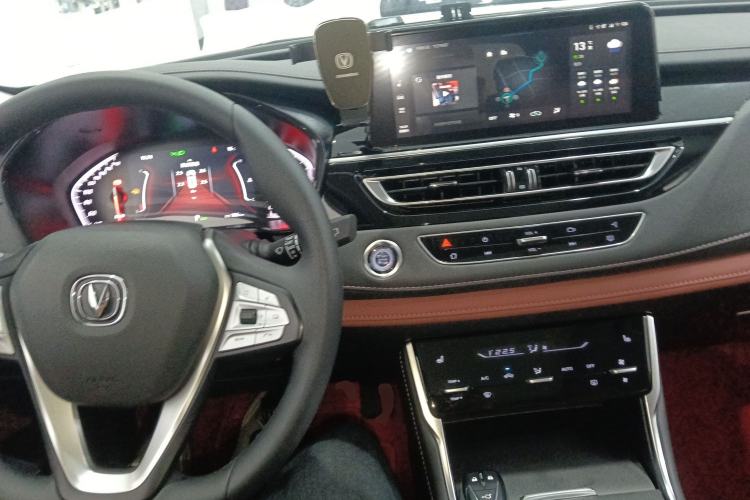 Used CHANGAN CS75 2024 Enjoyment Edition 1.5T DCT Prestige Model
