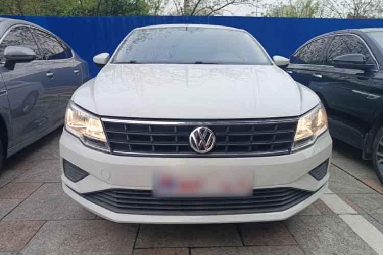 Used Volkswagen Jetta 2019 Dream Edition 1.5L Automatic Fashionable Version