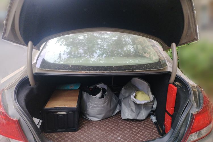 Used Buick Regal 2010 2.0L Expo Edition Trunk