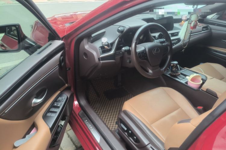 Used Lexus ES 2018 200 Excellence Edition China VI Standard
